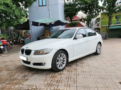 Cần bán Bmw 320i