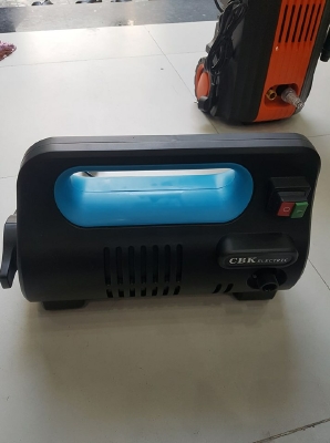 MÁY RỬA XE MINI