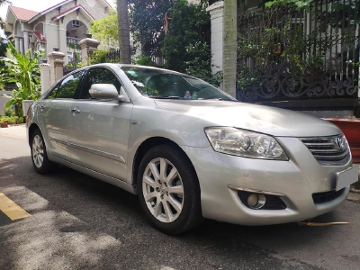 Bán Toyota Camry 3.5Q Bạc 2008 tự động full rất tuyệt.