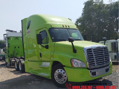 Đầu Kéo Mỹ Cascadia Đời 2014 Model 2015