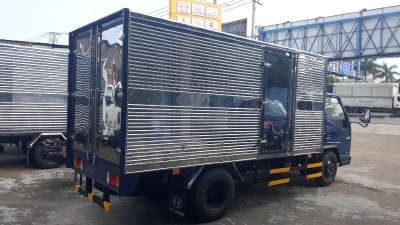 Xe Tải IZ49 Tải 1,9 2,4 tấn chạy vào thành phố. Hổ trợ 70 - 90%