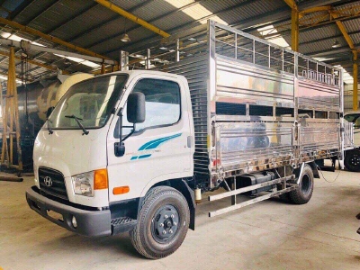 Giá Xe tải Hyundai 7 tấn. Thùng chở heo