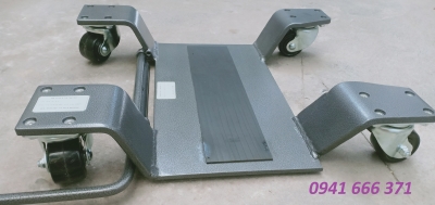 Bệ chống nâng xe motor