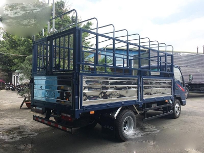 xe tải jac/ 2 tấn,3 tấn, 4 tấn , 5 tấn , 6 tấn thùng dài giá tốt hỗ trợ trả góp 70%