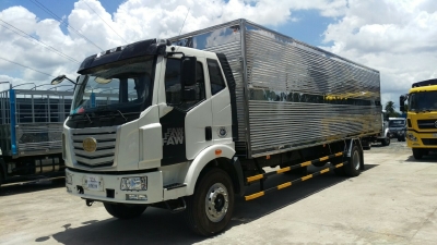 Xe tải faw 8 tấn thùng 9.7 mét nhập khẩu chở pallet nhập khẩu 2020