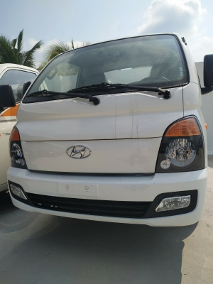 Hyundai NEW PORTER 1.5 TẤN khuyến mãi khủng