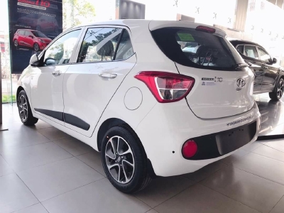 Hyundai I10 Hatchback giảm giá khủng - 0909.142.346