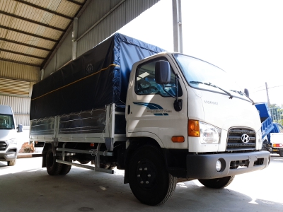 Mua xe Hyundai 7 tấn tặng thùng MB or Kín 110s