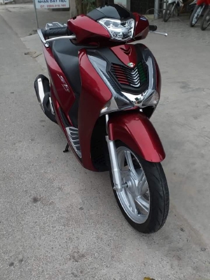 Cần Thanh Lý Xe Sh150i Xe Màu Đỏ Đời 2018 CBS