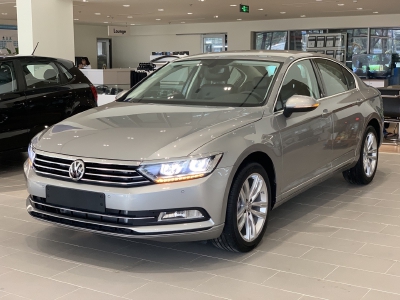 ✅ Volkswagen Passat High Giảm Tiền Mặt 177 Triệu ✅