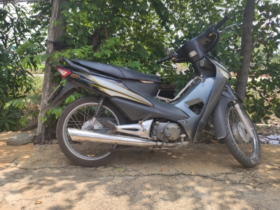 Wave S TQ tặng kèm bình xăng Future neo zin