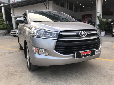 BÁN NHANH INNOVA E 2018 . GIÁ TỐT NHÉ!!!!