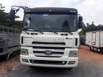 Cần bán xe đầu kéo hd1000 đời 2014 đăng ký 2015 xe đẹp có hỗ trợ trả góp