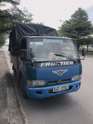 xe tải KIA FRONTIER 1999 2.5 tấn thùng xe 3.33m