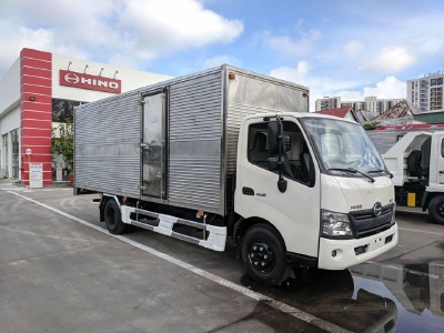 XE TẢI HINO 300 SERIES - HINO XZU730L THÙNG KÍN