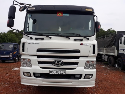 cần bán xe tải 4 chân hd32 đời 2016 ga cơ / thùng chở xăng đầu có trả góp giá rẻ