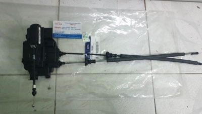 814202B000/ 814102B000/ 813102B020/ 813202B030 Ổ ngậm cửa Hyundai Santafe