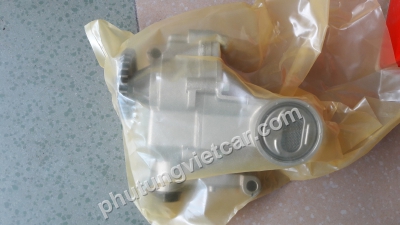 213102G001 Bơm dầu động cơ (bơm nhớt) Kia Caren