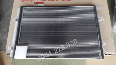 976061W001 Két giàn nóng Kia Rio