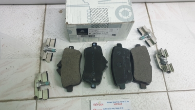 A0074208320 A0074207720 Má phanh sau Mercedes GL400