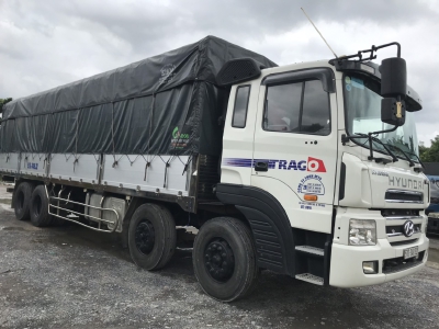 cần bán xe tải 4 chân hd320 đời 2015 đăng ký 2016 hỗ trợ trả góp xe siêu đẹp .