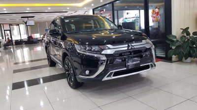 MITSUBISHI OUTLANDER 2020 TRẢ GÓP 90% GIÁ 825TR