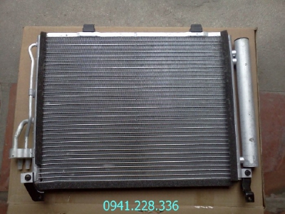 97606B4000  GIÀN NÓNG HYUNDAI I10 GRAND