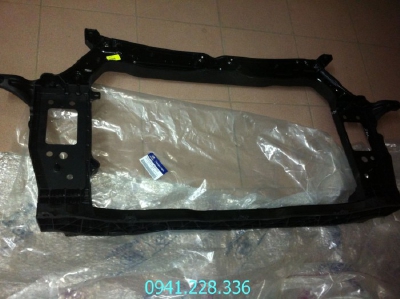 64101B4000 Khung xương đầu xe Hyundai i10