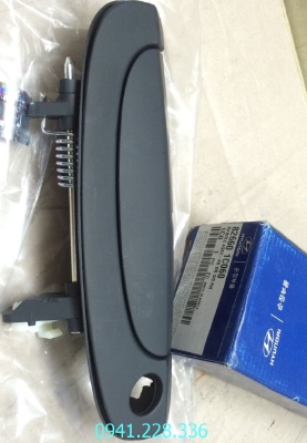 826501C060  826601C060 Tay mở cửa ngoài trước  Hyundai Getz