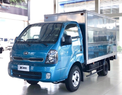 XE TẢI THACO KIA K250 THÙNG KÍN