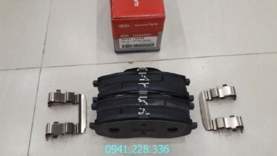 581011DA00 Má phanh trước Kia Carens/rondo