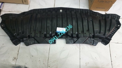 A2055200100 Chắn bùn gầm máy Mercedes W205 C200