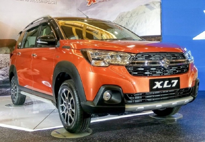 Suzuki XL7 2020