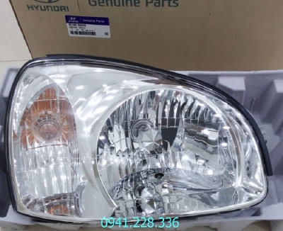 9210226010 Đèn pha  Hyundai Santafe
