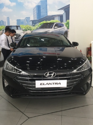 HYUNDAI ELANTRA GIÁ TỐT CHỈ 106 TRIỆU NHẬN XE - TẶNG NHIỀU PHỤ KIỆN CHO XE