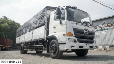 Hino FG thùng bạt, tải 7T5 thùng dài 8m8, trả trước 300tr nhận xe