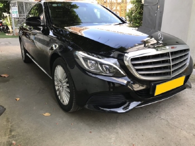 Gia đình cần bán xe C250, Model 2017, số tự động bản full màu đen