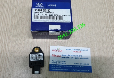 959203K150 Cảm biến va chạm trước Kia Forte/Cerato