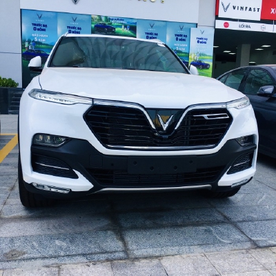 Lux SA2.0 giảm 100% thuế, vay LS 0%, hoặc trừ 10% giá xe