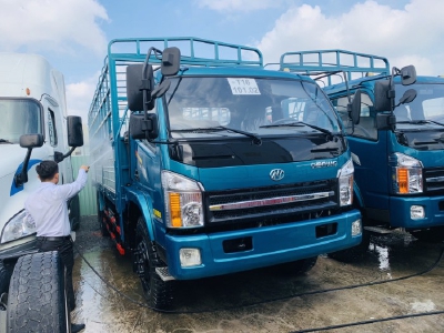 Xe tải 7 tấn thùng 6m7 giá 480 triệu lăn bánh
