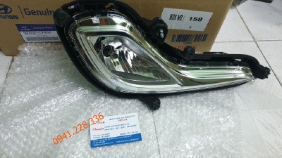 922021V000 Đèn gầm phải Hyundai Accent