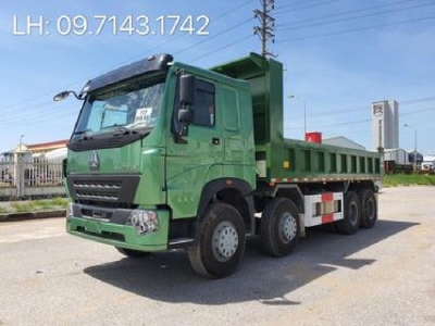 Xe ben Howo 4 chân thùng vuông, thùng dày 8/10mm, cabin V7G, sản năm 2020