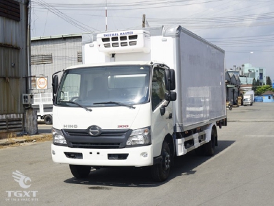 Xe Đông Lạnh HINO XZU720L - Trả Trước 20%