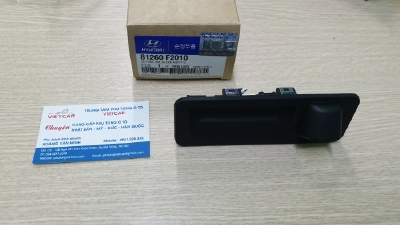 81260F2010 Công tắc mở cốp sau Hyundai Elantra