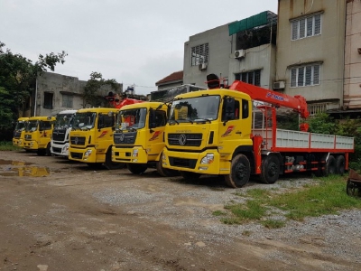 Báo giá xe cẩu Dongfeng 4 chân