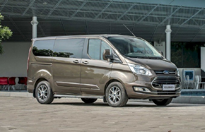 Xe Ford Tourneo dừng bán ở Việt Nam