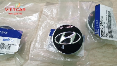 529602M000 Logo lazang Hyundai Santafe