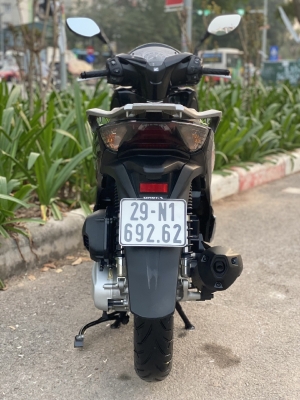 Cần bán SH Việt 150 ABS cuối 2018 màu đen cực đẹp- Biển Vip