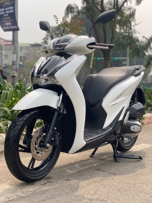 Cần bán SH Việt 150 ABS 2020 màu trắng siêu mới- Cực chất